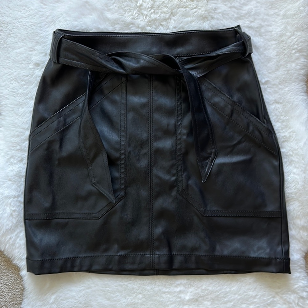 Leather skirt
